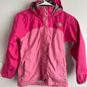 The North Face Girls Hyvent Hooded Jacket Medium